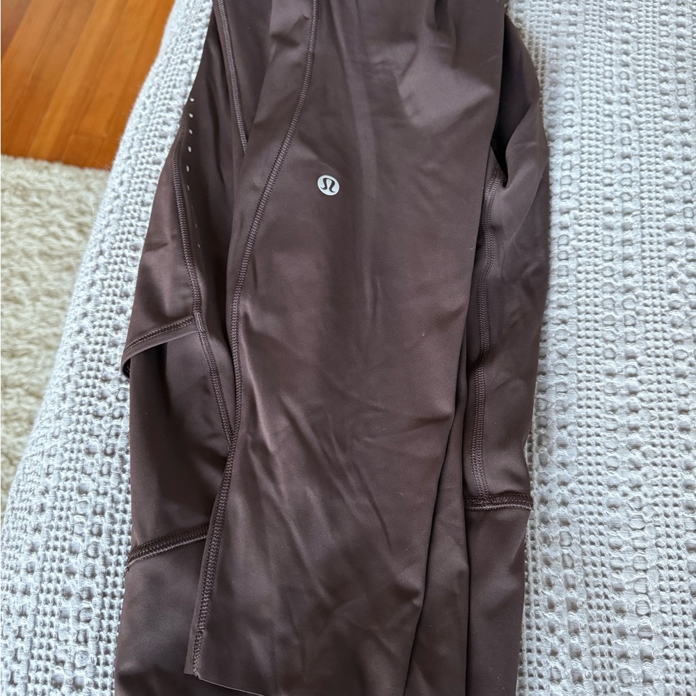 Lululemon Fast and Free Leggings 28